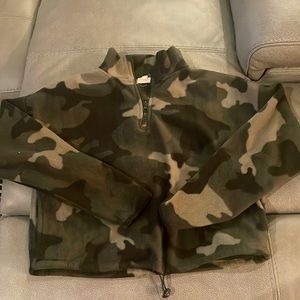 Camo Womens Small Fleece Sweatshirt